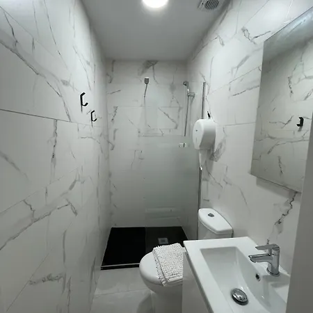 Casa Amplia Ideal En Pleno Centro Del Casco Histórico De Almuñecar * Almuñécar